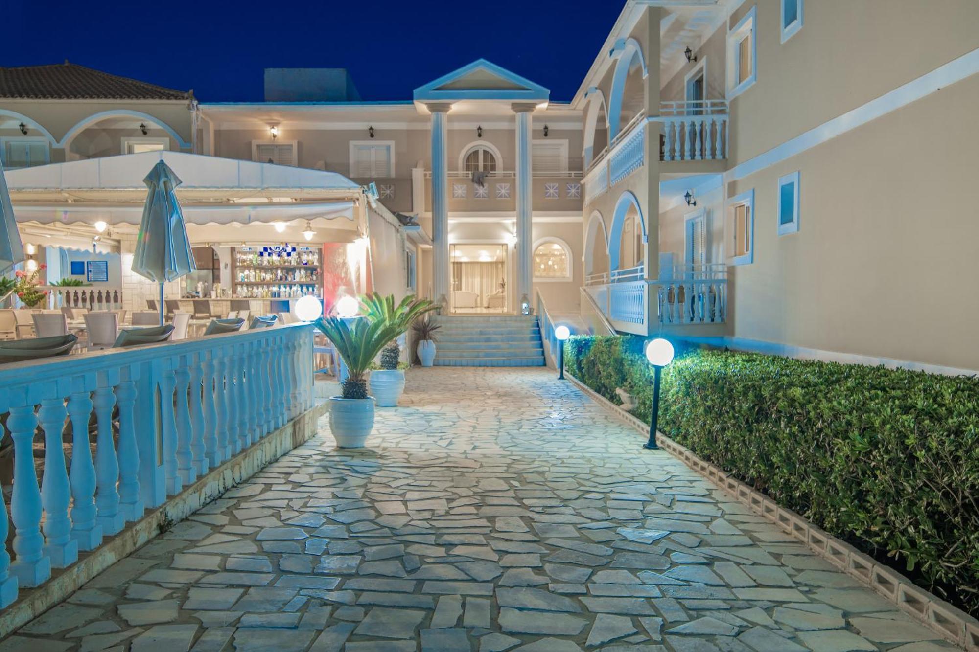 Daisy Hotel Planos  Exterior photo