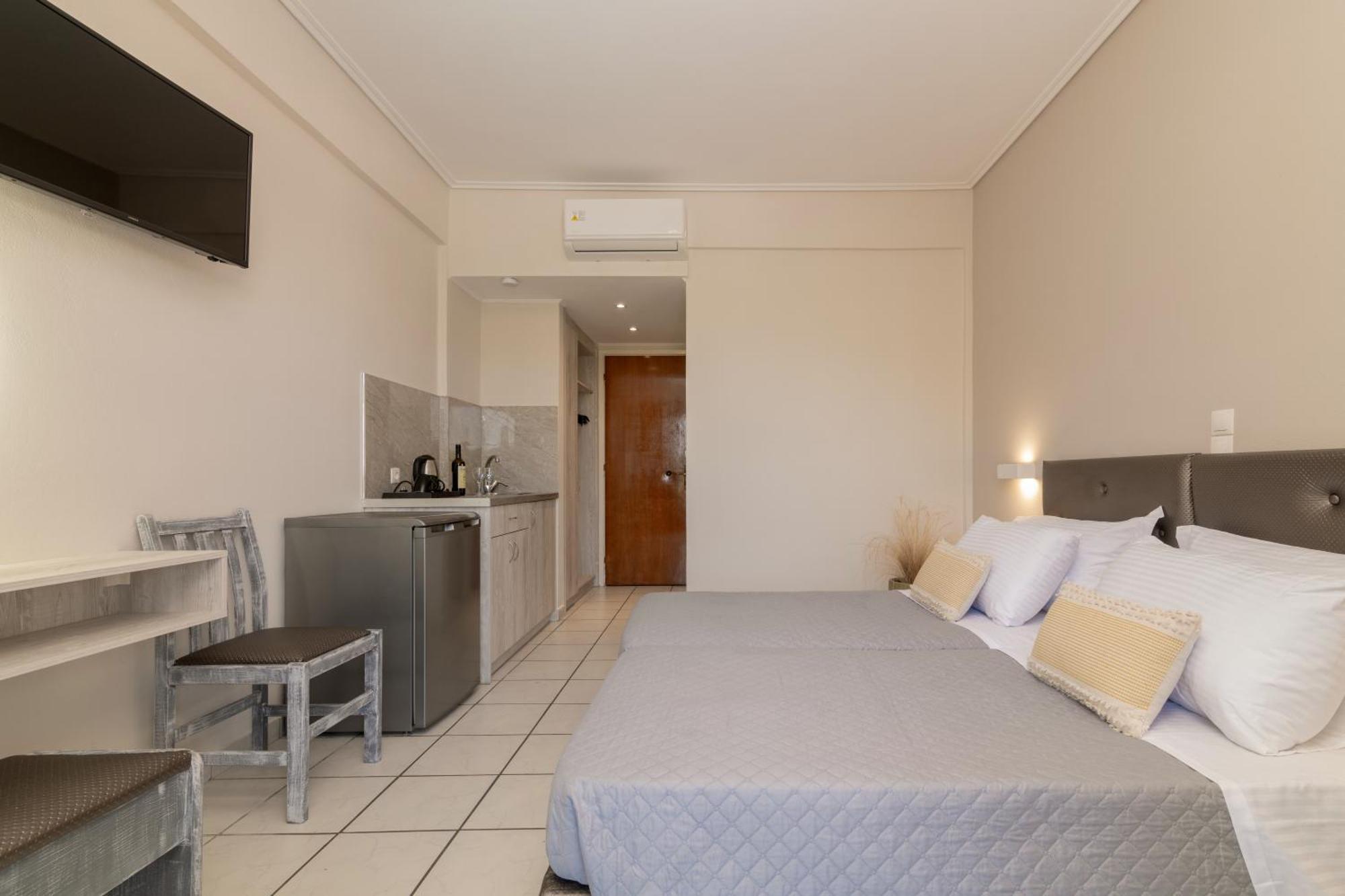 Daisy Hotel Planos  Exterior photo